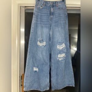 Distressed Blue Wide-Leg Jeans